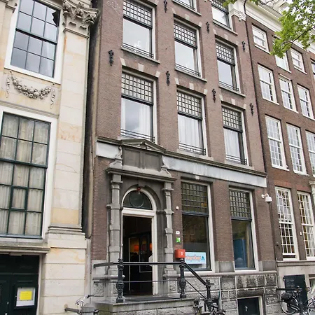 Stayokay Stadsdoelen * Amsterdam