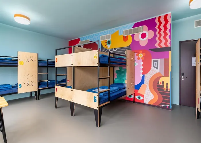 Хостел Stayokay Stadsdoelen Амстердам