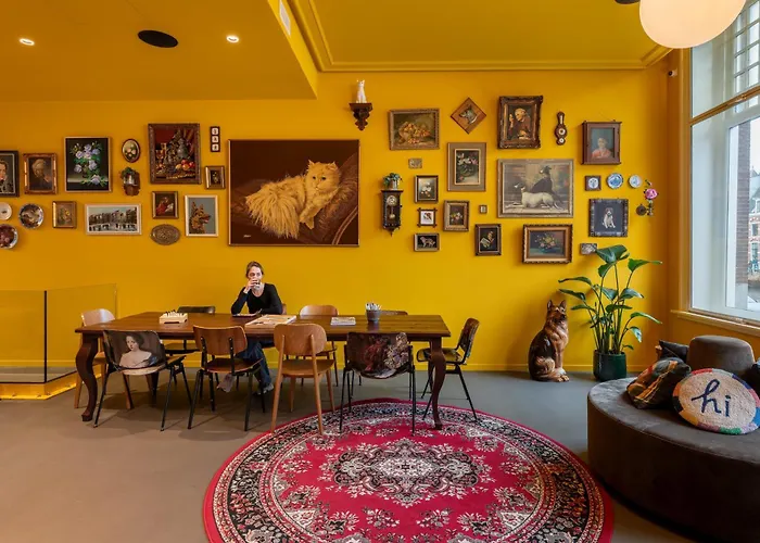 Хостел Stayokay Stadsdoelen *