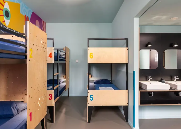 Stayokay Stadsdoelen Хостел Амстердам